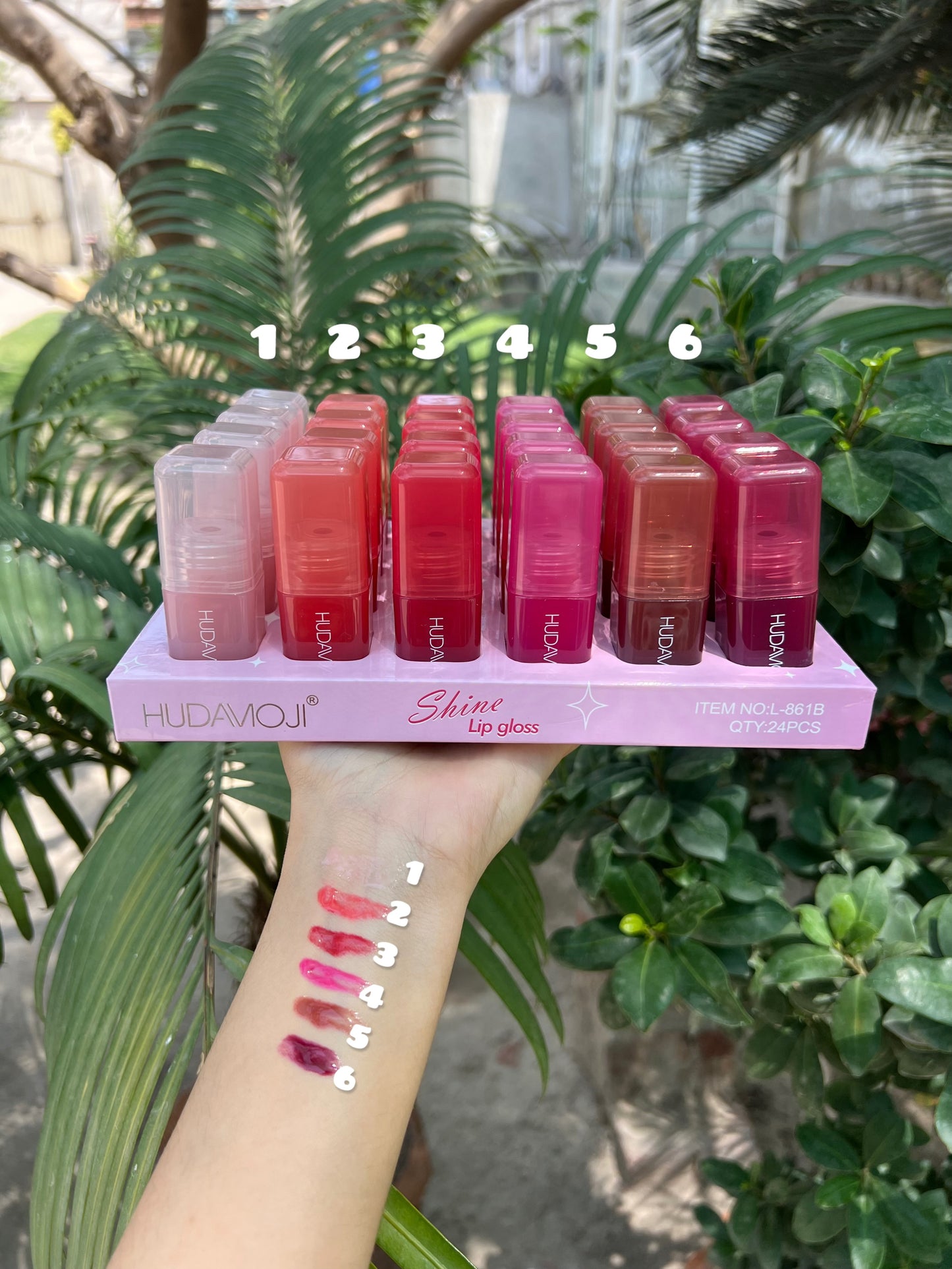 Huda Moji gloss