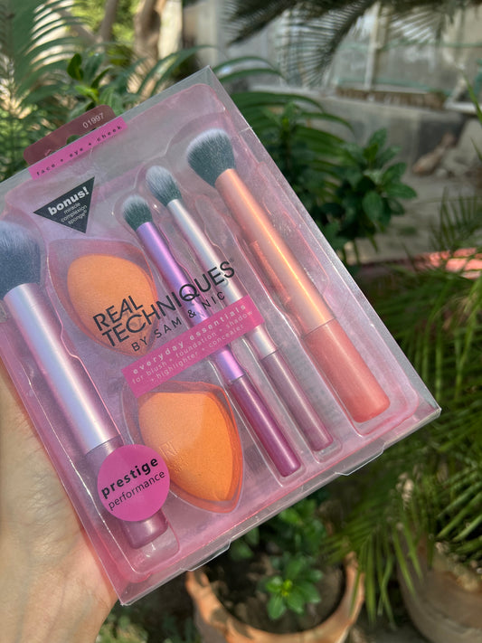 Real Techniques Brush Set