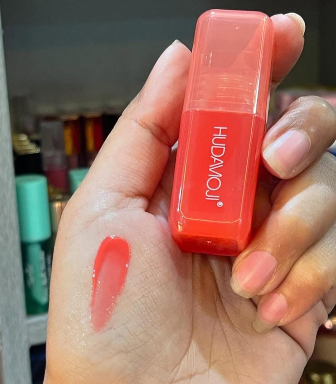 Huda Moji gloss