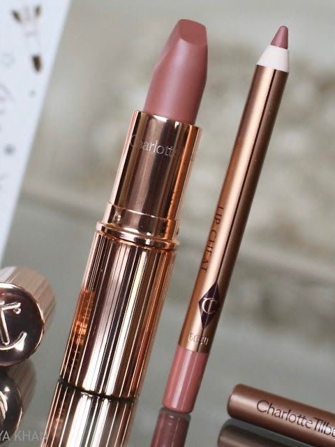 Charlotte Tilbury Pillow
Talk (Large Lipstick)