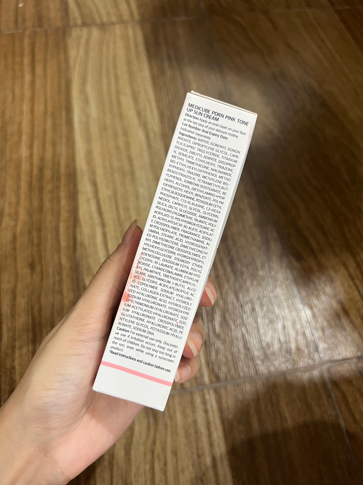 Medicube PDRN PINK PEPTIDE
EYE CREAM