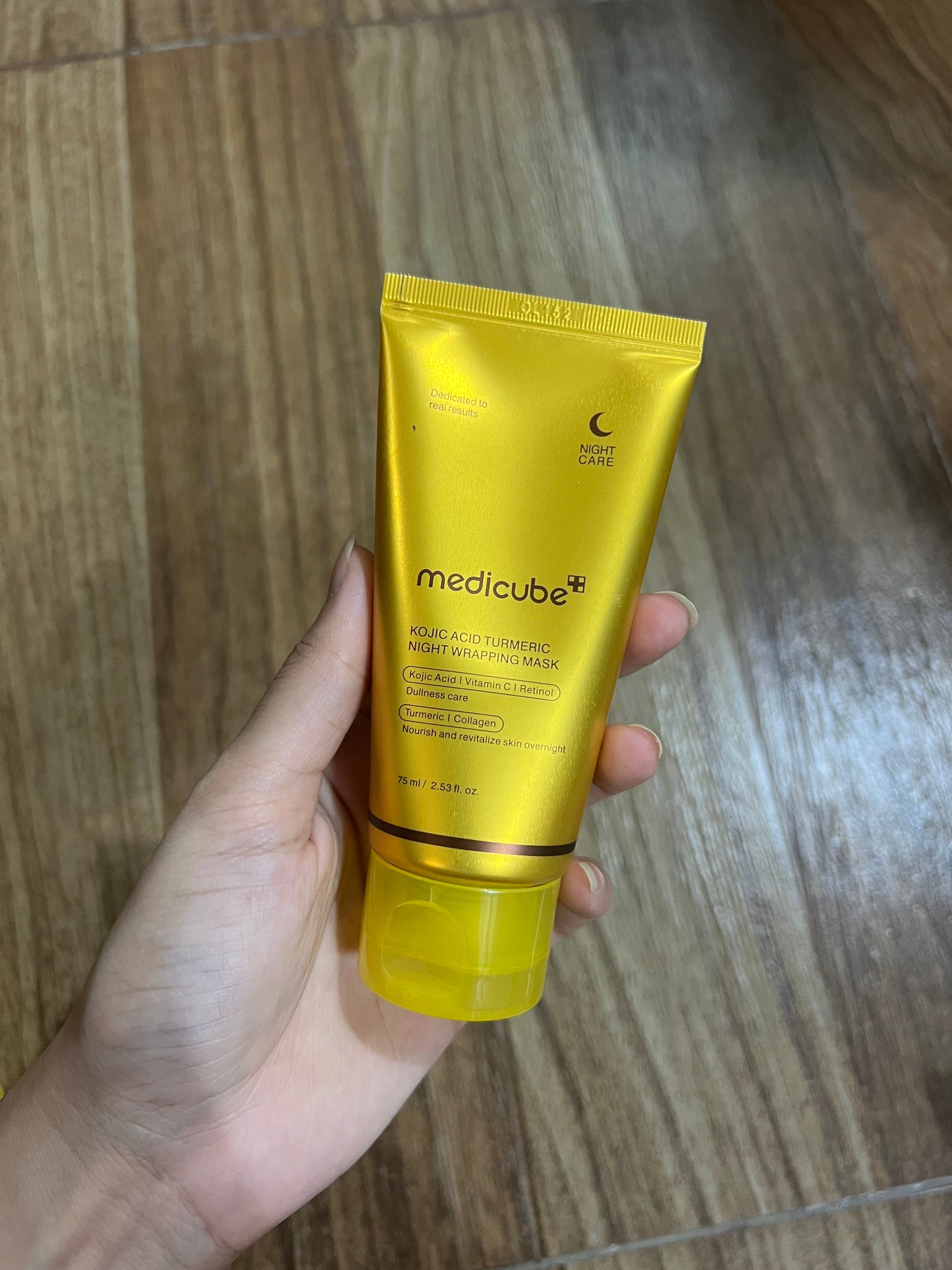 Medicube KOJIC ACID TURMERIC
NIGHT WRAPPING MASK