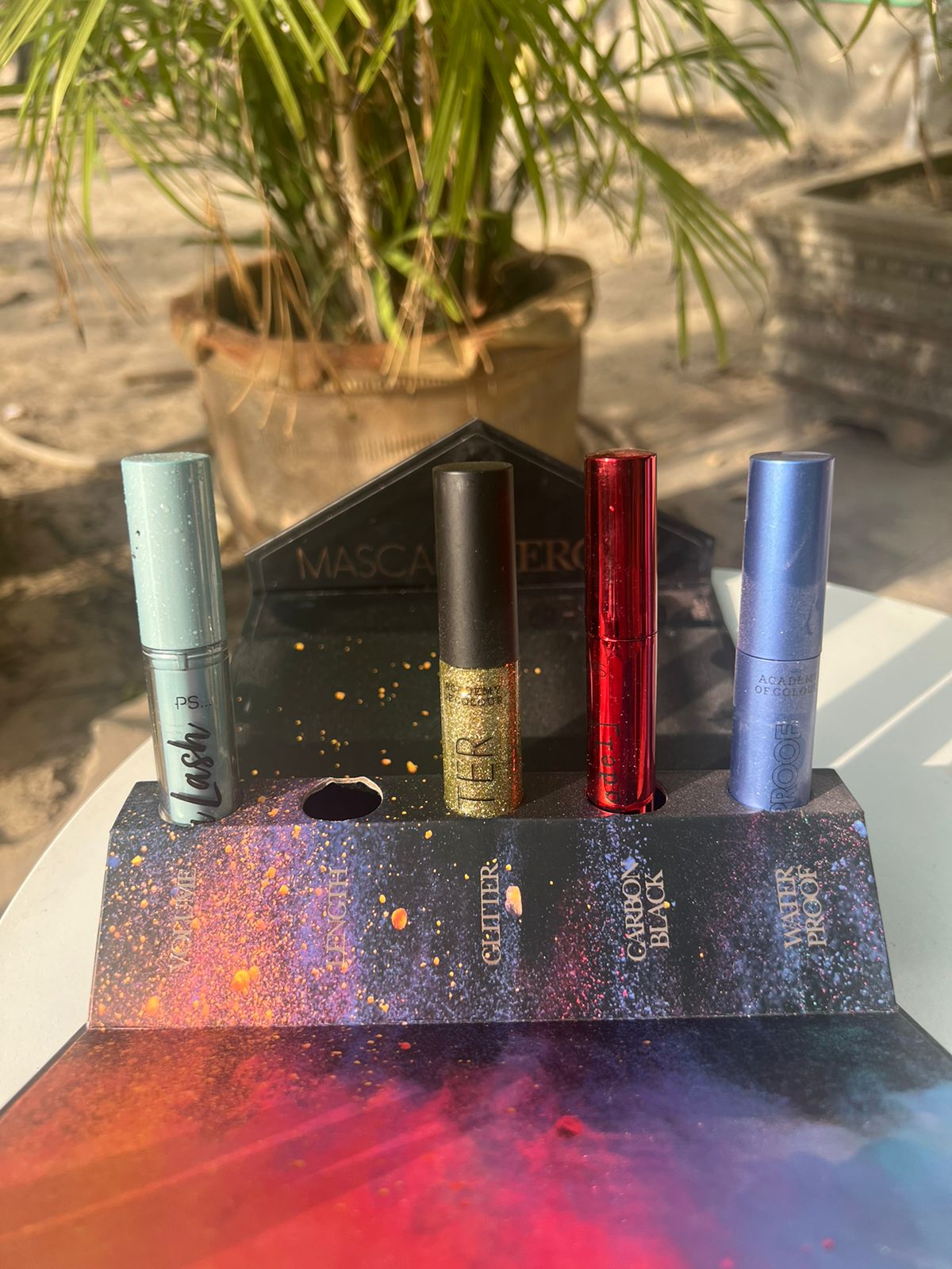 Mascara Vault