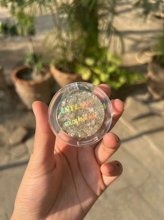 Chunky golden glitter