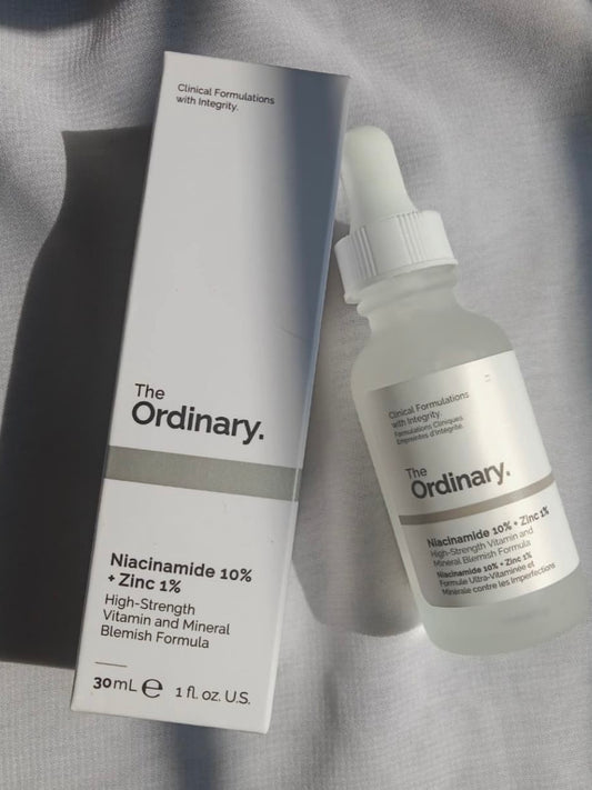 The
Ordinary.
Niacinamide 10% + Zinc 1%