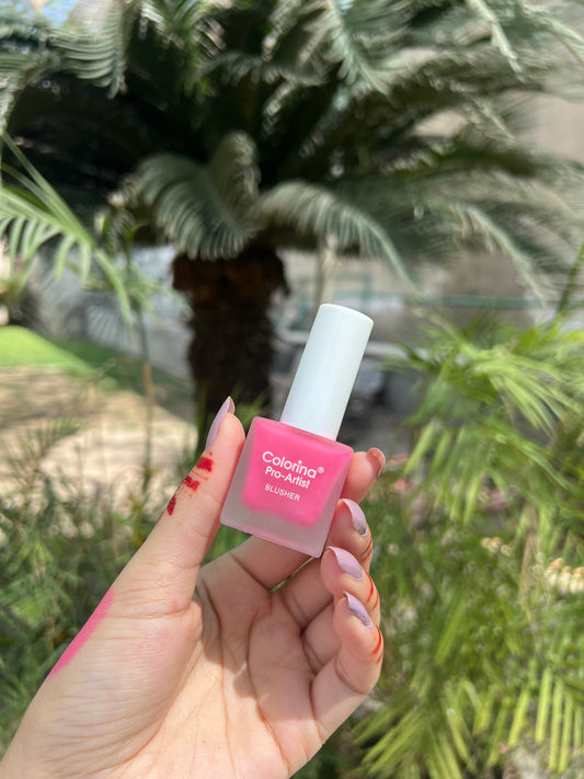 Nail paint blush