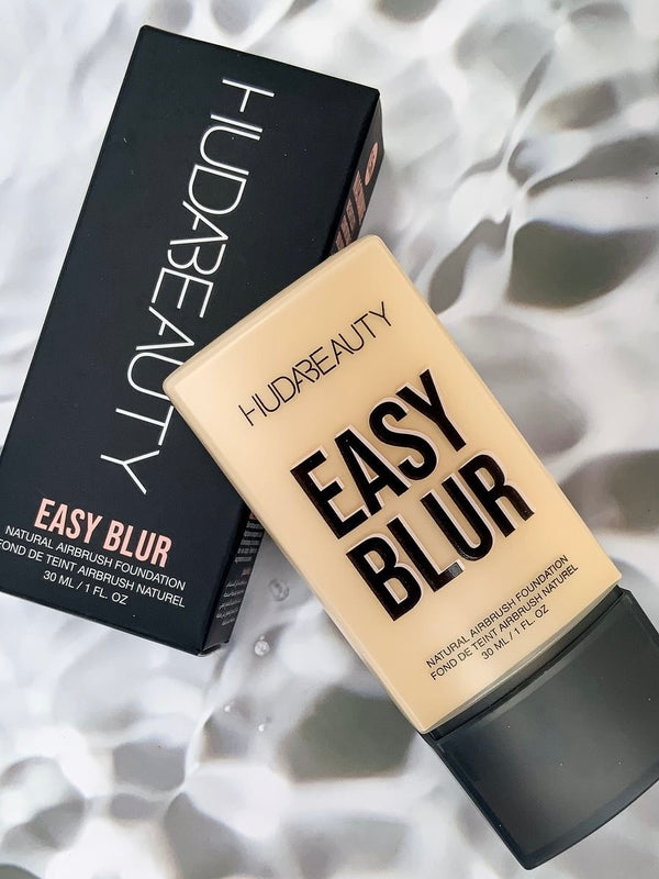 HUDA BEAUTY
Natural Easy Blur - Flawless Smooth Finish