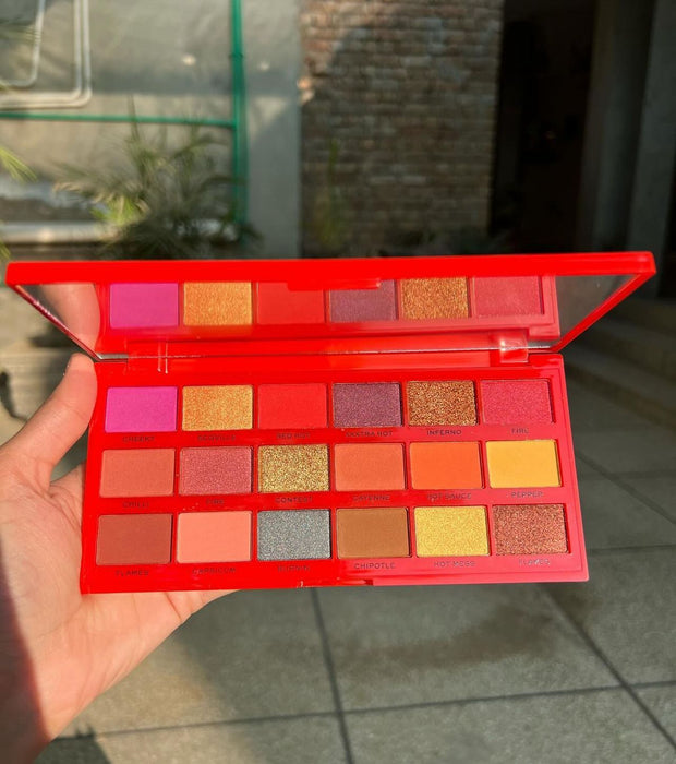 Tasty Chilli Eye Shadow Palette - Revolution