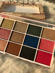 Eyeshadow Palette Brand: Technic GODDESS